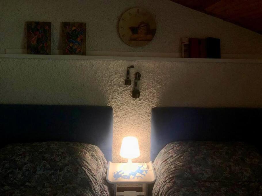 Averara Appartamento Panoramico Casa Gerro מראה חיצוני תמונה